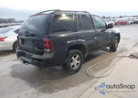 2004 Chevrolet Trailblazer Ls from USA, damaged, VIN 1GNDS13S342263602
